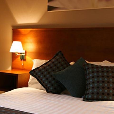 Beeston  Wild Boar Hotel חדר תמונה